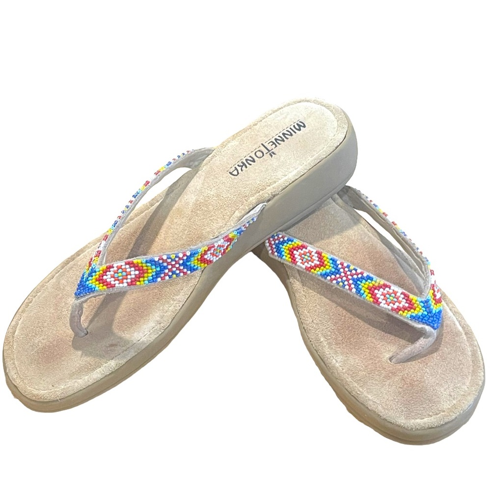 Women’s Minnetonka Native American Beaded Sandals Size 8 EUC